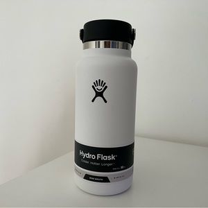 32oz Hydro Flask Wide Mouth Water Bottle White